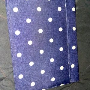 Herschel tablet carrying case